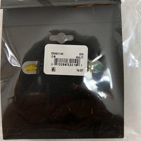 NWT Area Stars Earrings - Picture 5 of 5